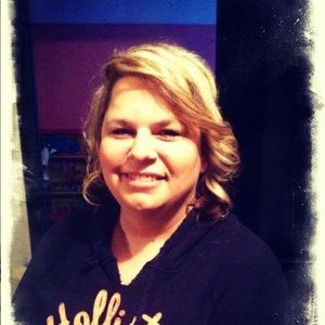 Meet your Posher, Telessia